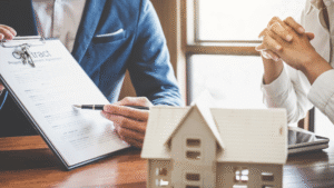 real estate lawyers in dubai