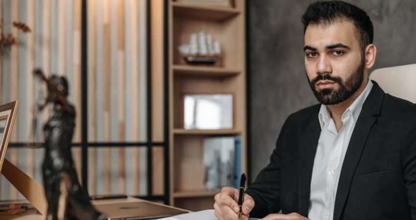 legal advisor in Dubai