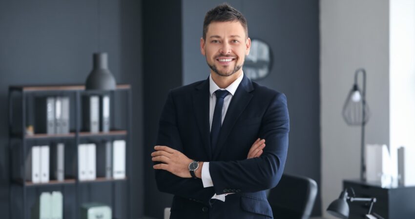 Commercial Lawyer