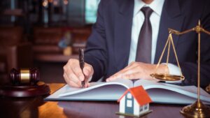 Real estate Lawyer